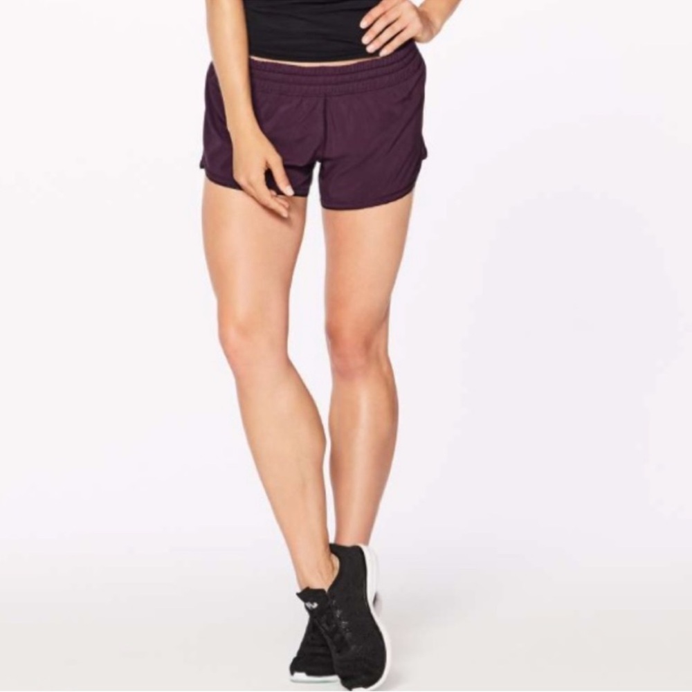 Pristine Lululemon Seek The Heat Short II Dark Adobe size: 8 - Picture 2 of 14